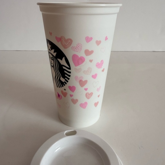 Starbucks 2022 Valentines 16 0z reusable cup with color changing hearts - Picture 8 of 10
